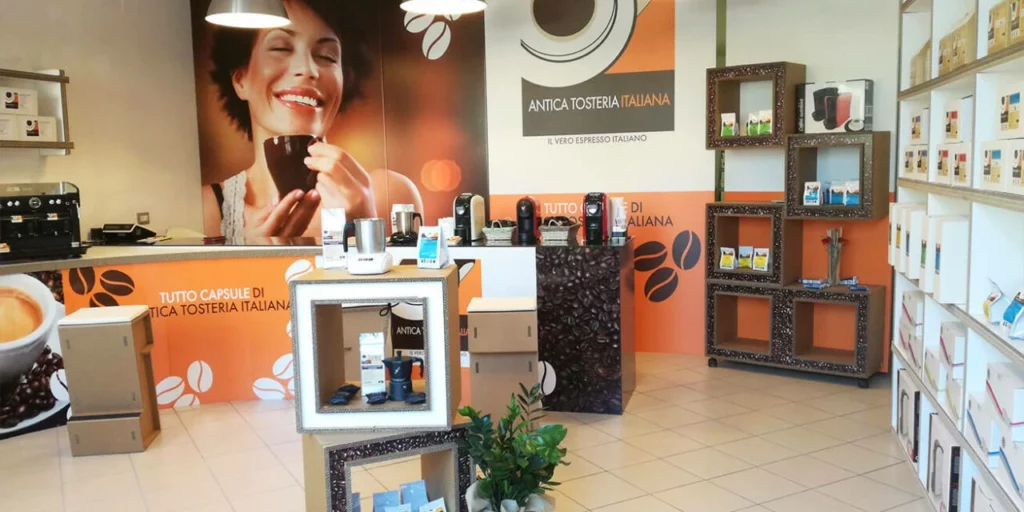 Antica Tosteria ecological shop fittings - shop furnishings