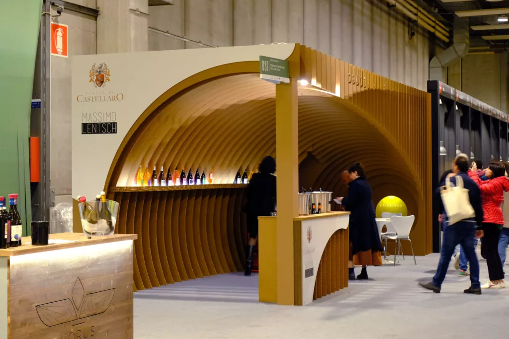 Eco-sustainable cardboard stand at Vinitaly - event set-up and stand