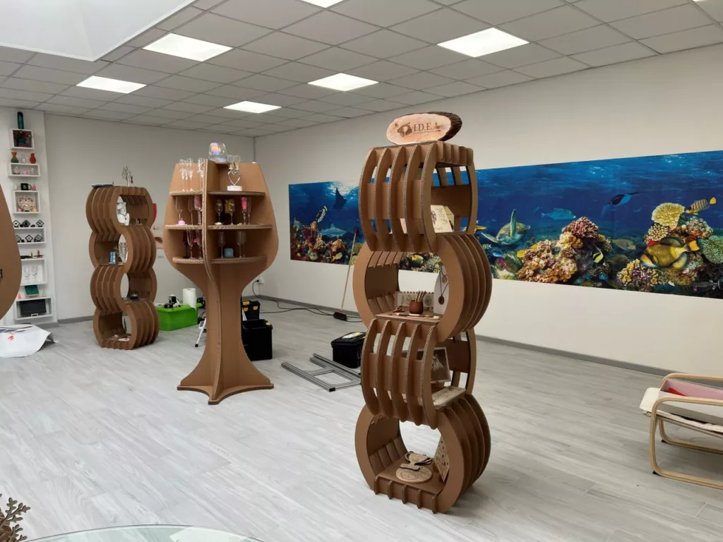 Idea Engravings - Customized Displays