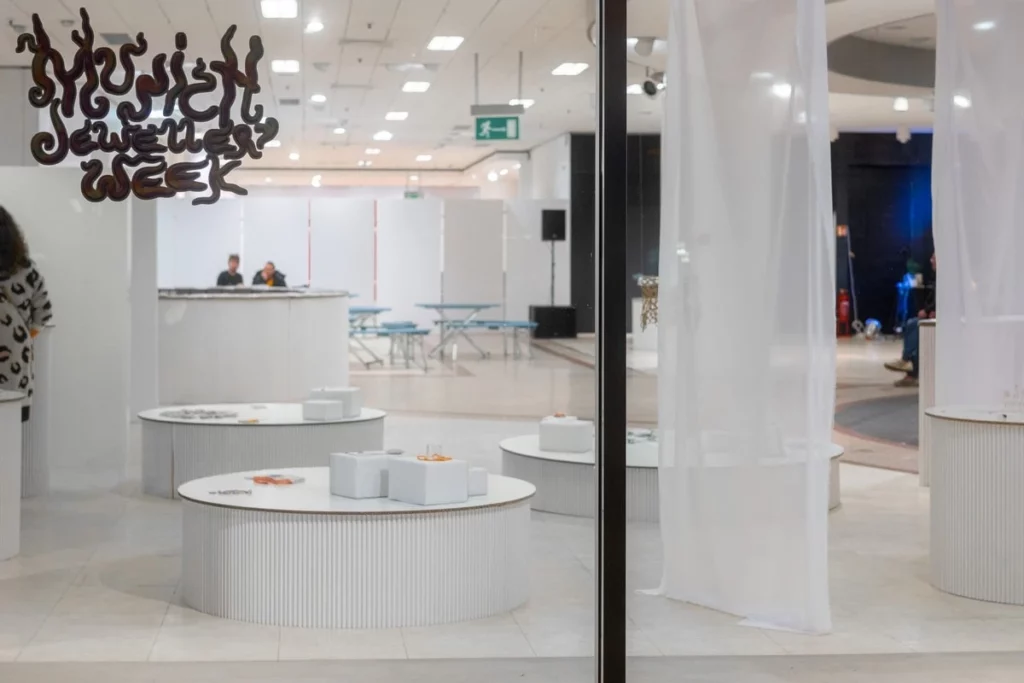 Cardboard sets at Munich Jewellery Week - event set-up and stand