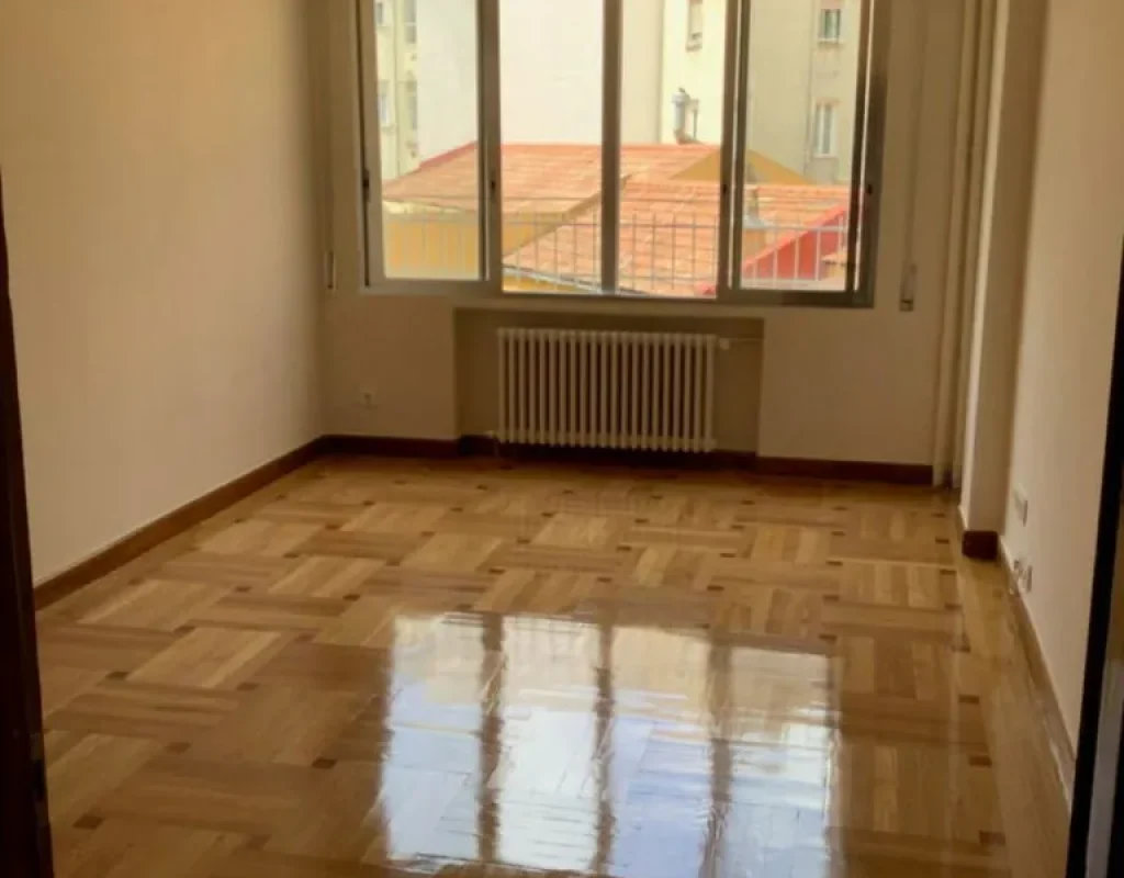 4.zona-giorno-prima-homestaging-768x1021