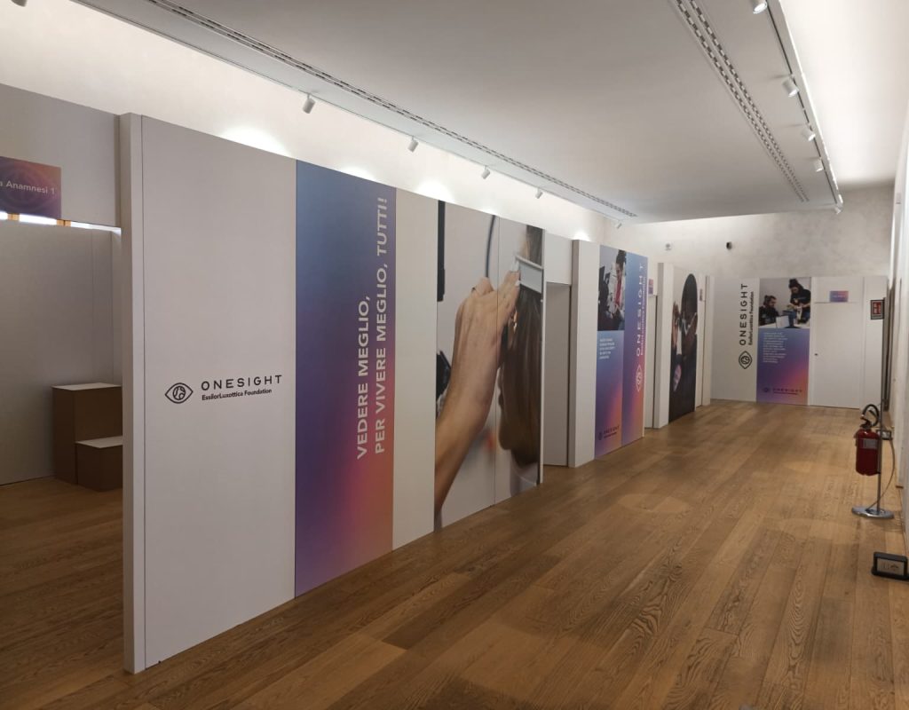 Allestimento temporaneo One Sign Luxottica
