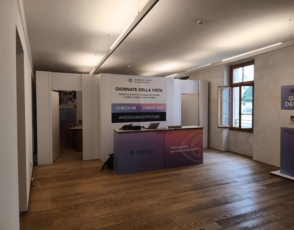 allestimenti Luxottica One Sign