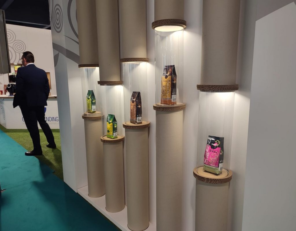 parete espositiva in cartone per fiere- General vending