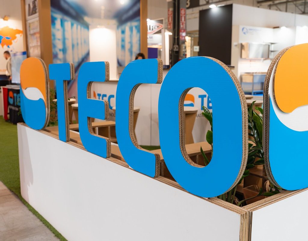 stand in cartone per Teco